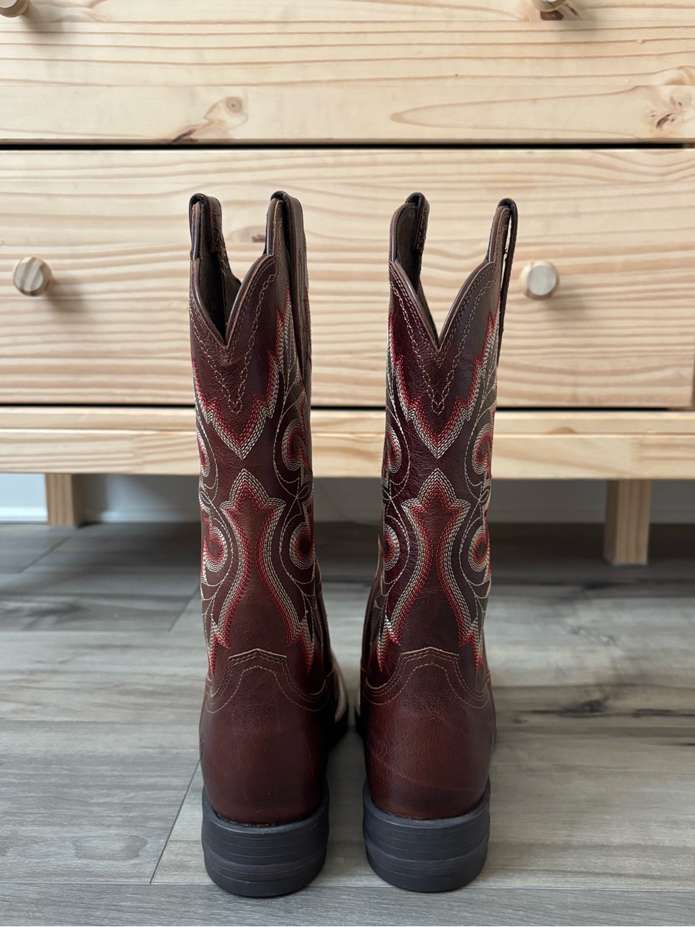 Ariat women’s cowgirl boots - Picture 7 of 13